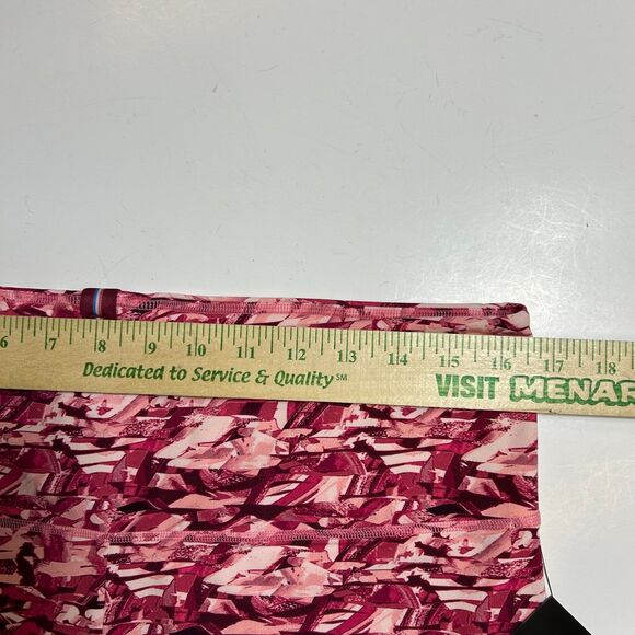 FourLaps NWT Arc Confetti Camo Pink High Rise Bike Workout Shorts Size XL - Picture 12 of 12